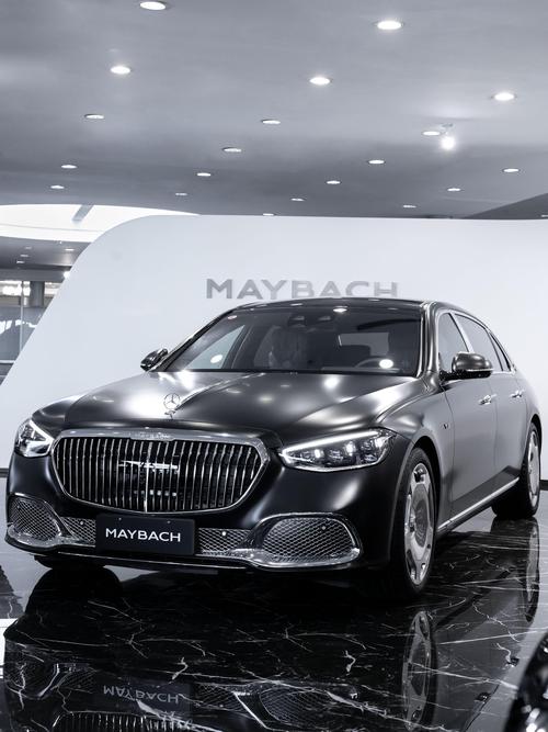 深圳盐田区迈洋威企业管理咨询岚图汽车的售后服务让用户无忧出行，迈巴赫未来的豪华车趋势